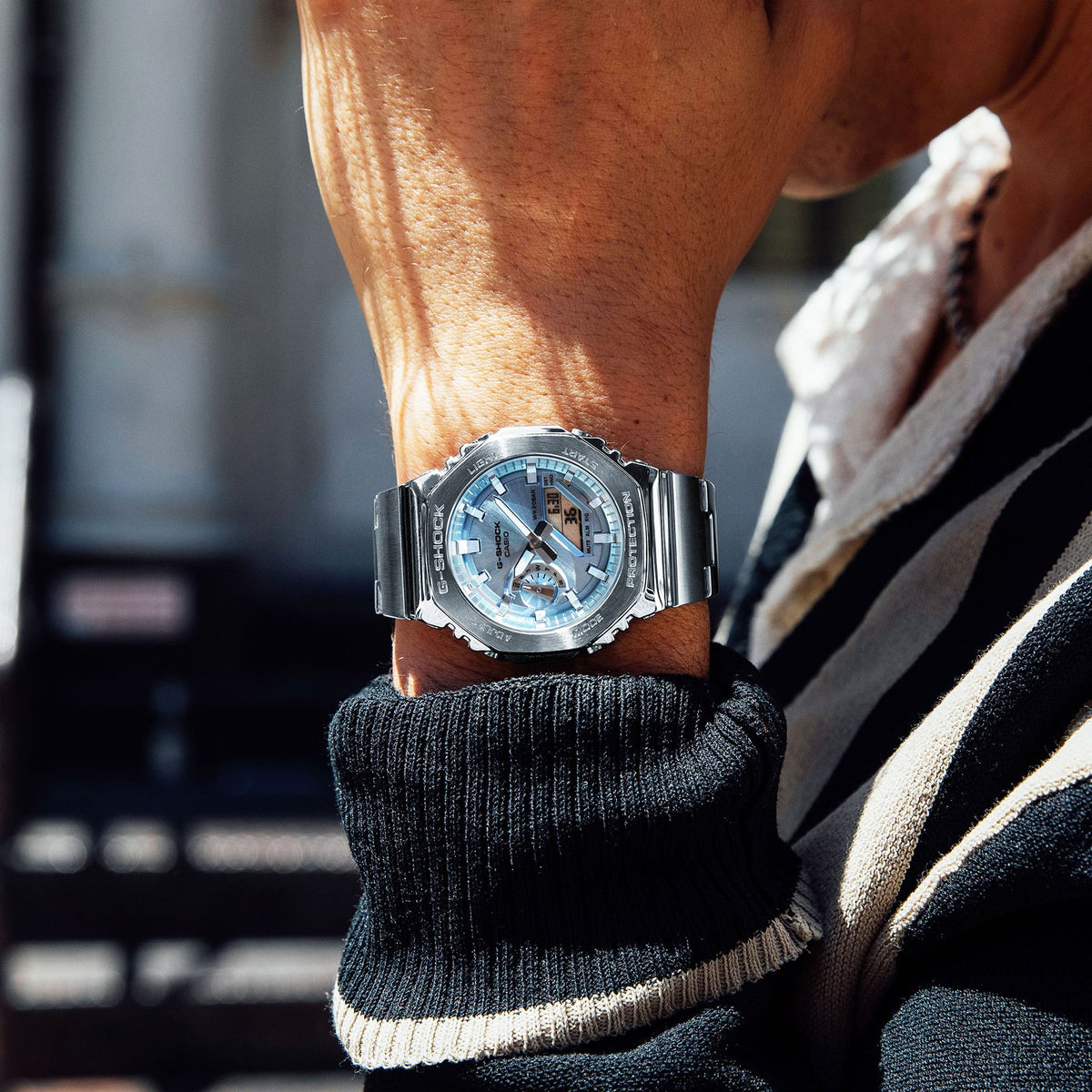 G-Shock Mens 200m G-Steel - GM-2110D-2ADR