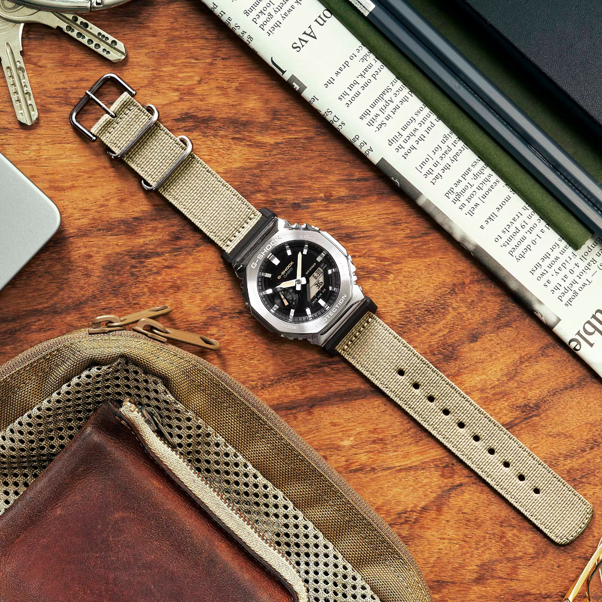 G-Shock Mans 200 m G-Staal - GM-2100C-5ADR 